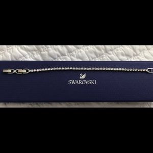 NEW SWAROVSKI Tennis Round Deluxe Bracelet